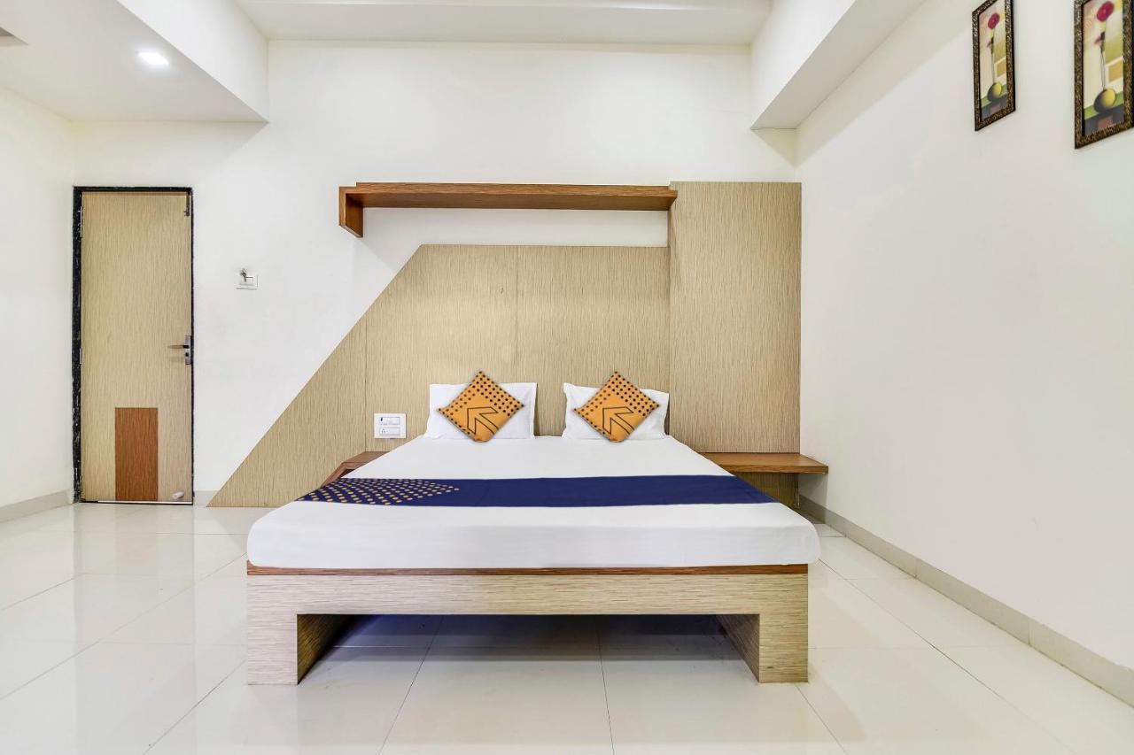 Spot On 62545 Sai Resort Hingoli ภายนอก รูปภาพ